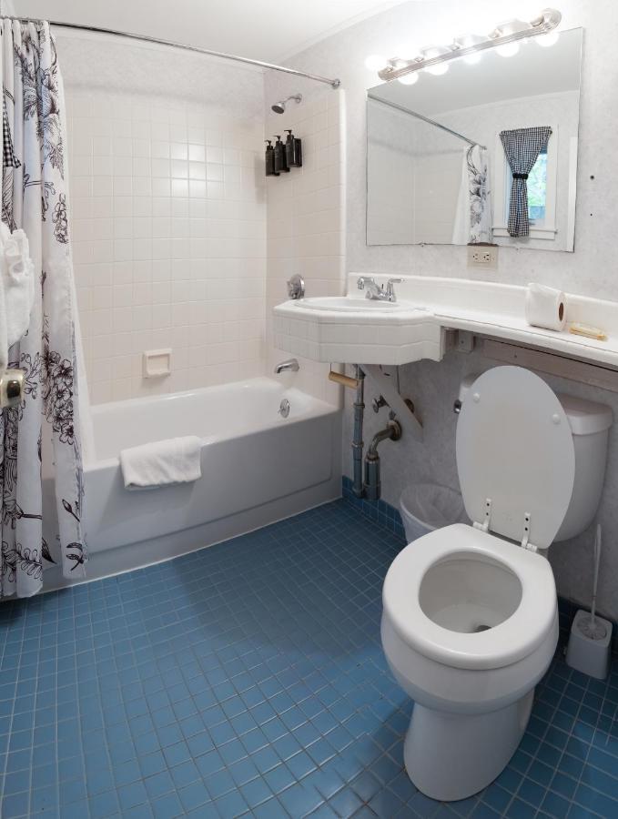 בר הרבור Acadia Pines Motel מראה חיצוני תמונה