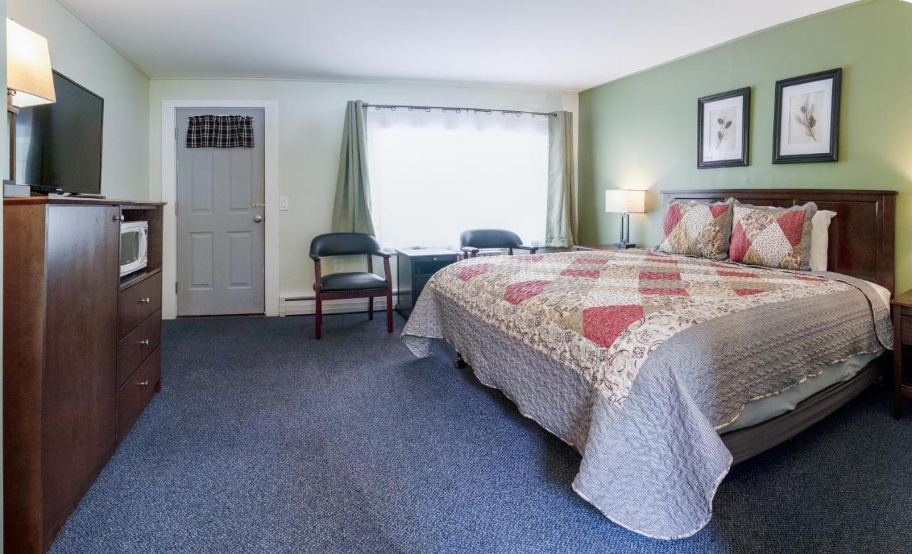 בר הרבור Acadia Pines Motel מראה חיצוני תמונה